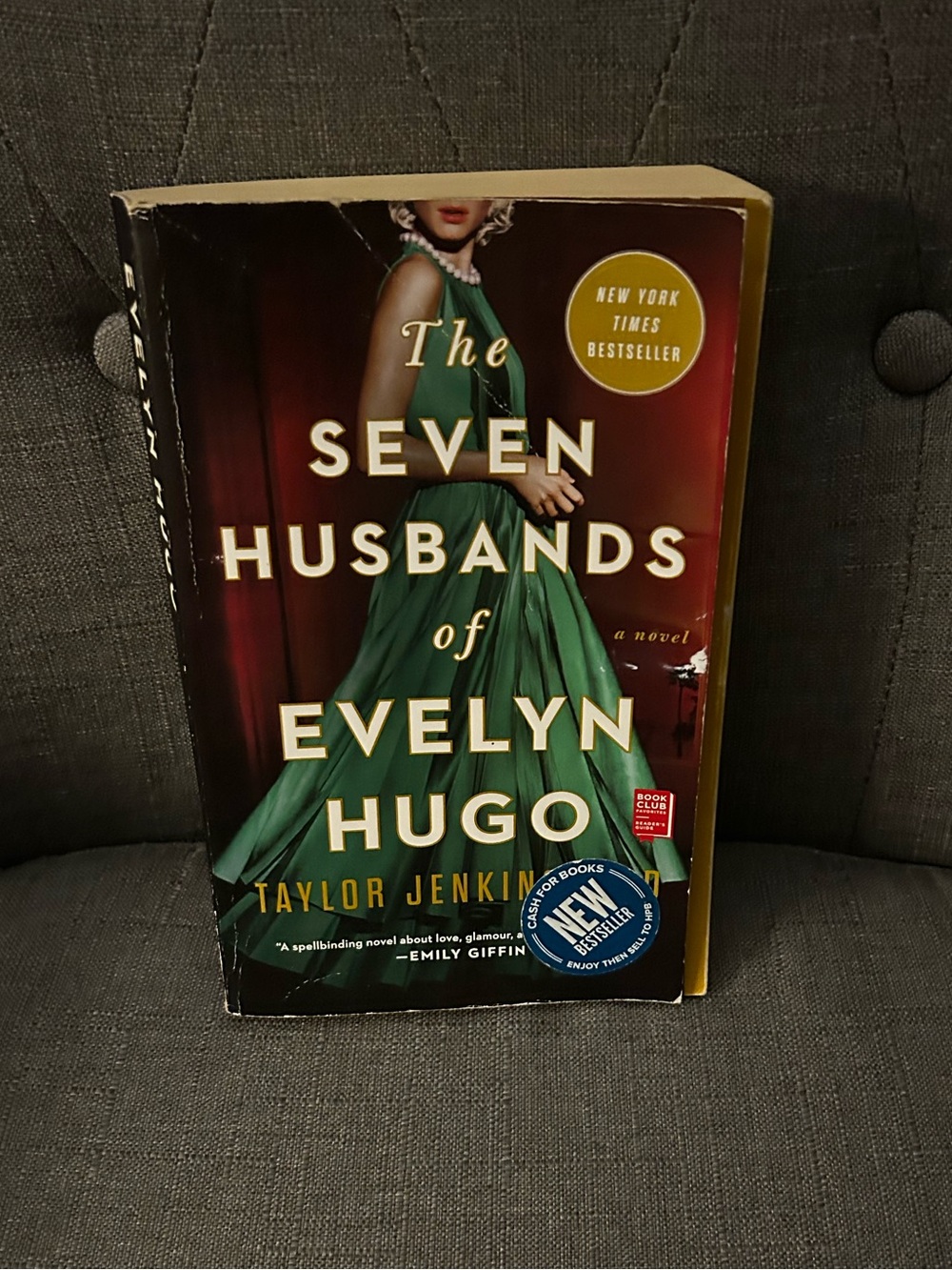 The seven husbands of Evelyn Hugo book Taylor Jenkins Reid